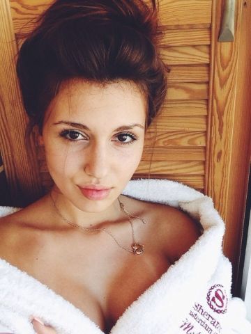 Ася